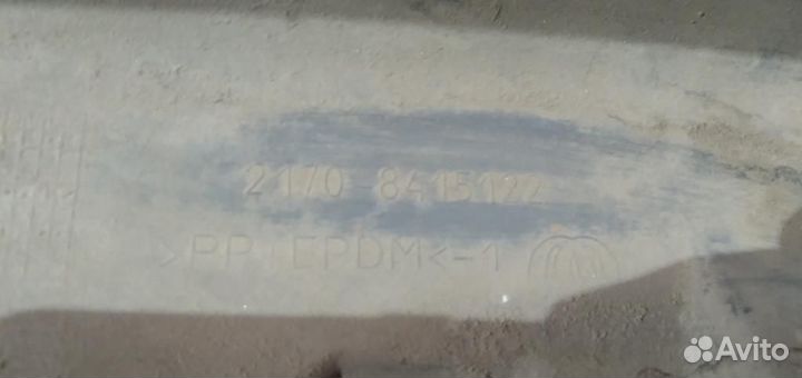 Приора пластиковый порог правый накладка