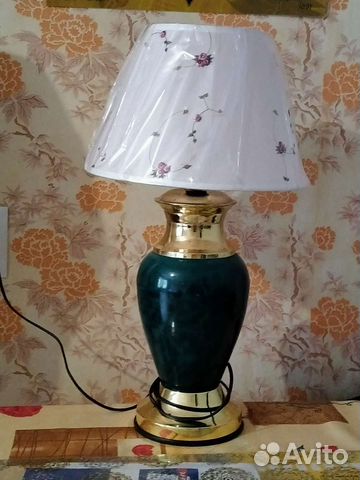 Лампа настольная