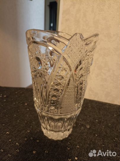Хрустальные вазы