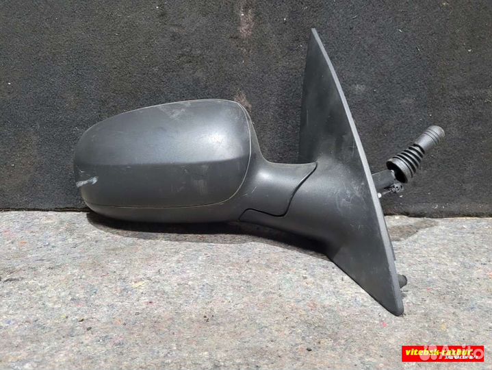 Зеркало правое 24420358 Opel Corsa C 0