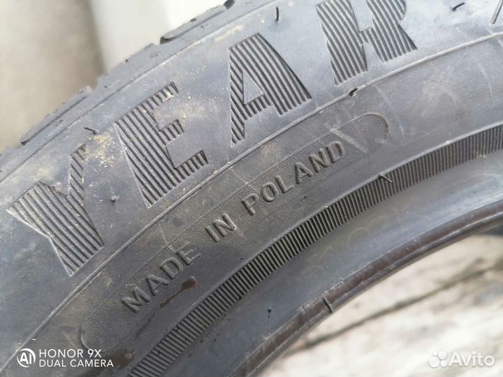 Goodyear EfficientGrip Performance 185/55 R15 82V