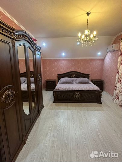 Спальный гарнитур