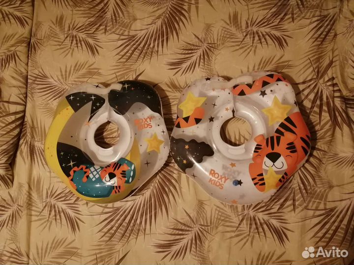 Надувной круг для купания