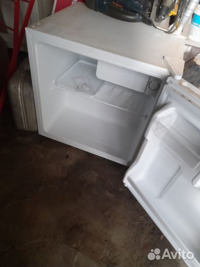 Продам новый холодильник