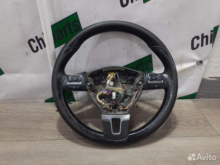 Мультируль кожа для Volkswagen Jetta 6 оригинал