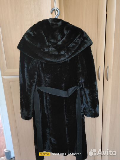 Шуба мутоновая с капюшоном 44 46