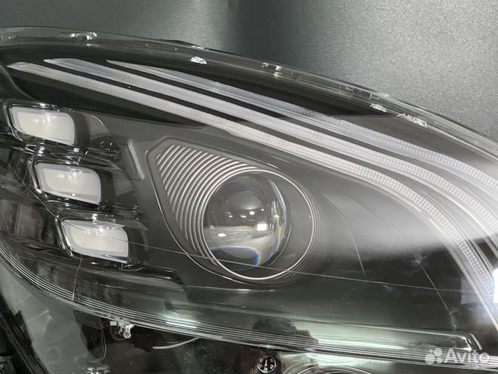Светодиодные фары для Mercedes-Benz C-class W204