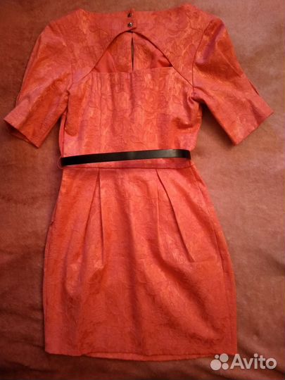 Платье женское