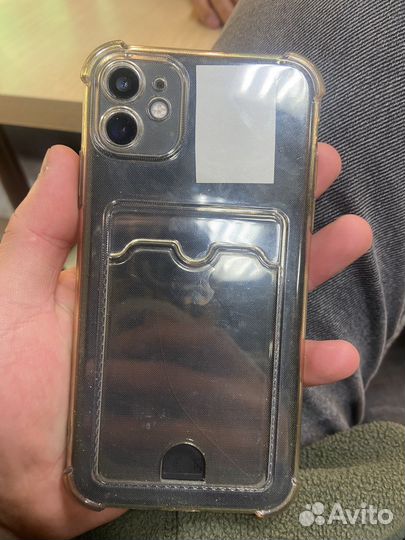 Телефон iPhone 11