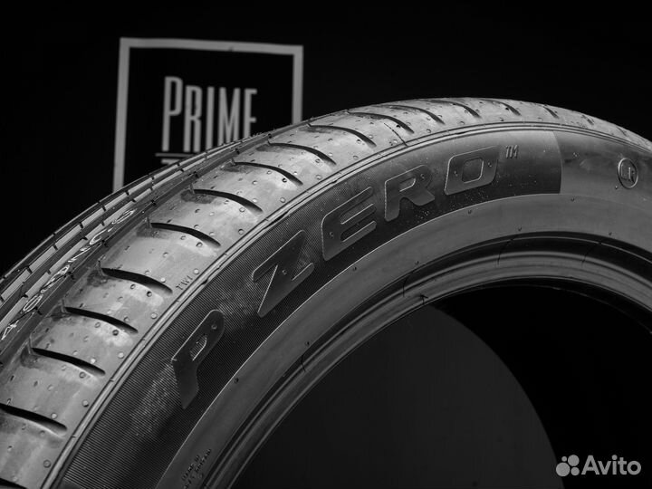 Pirelli P Zero PZ4 285/45 R22