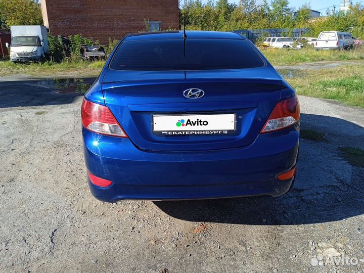 Hyundai Solaris 1.6 AT, 2011, 230 000 км
