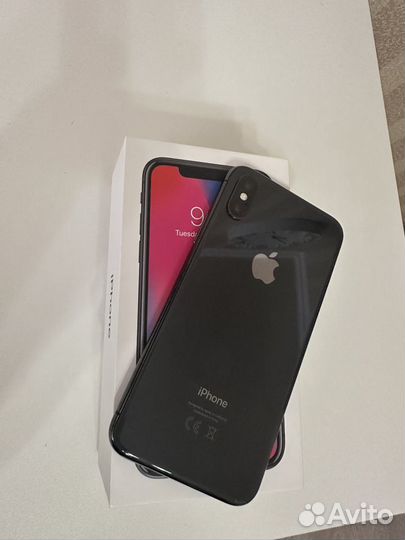 iPhone X, 64 ГБ