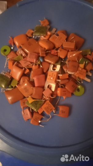 Конденсаторы км