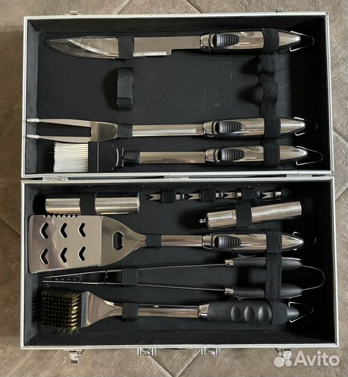 Набор для барбекю в металлическом чемодане кейсе
