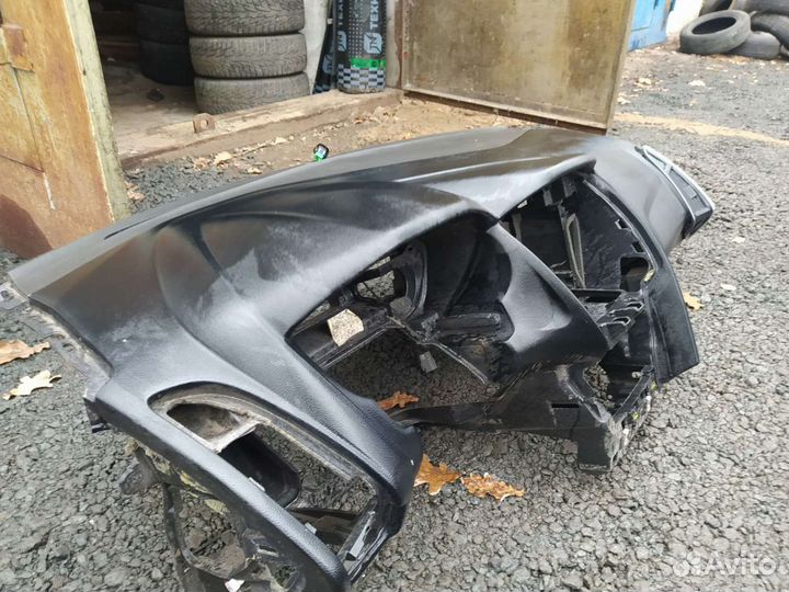 Торпедо панель Форд Фокус 3