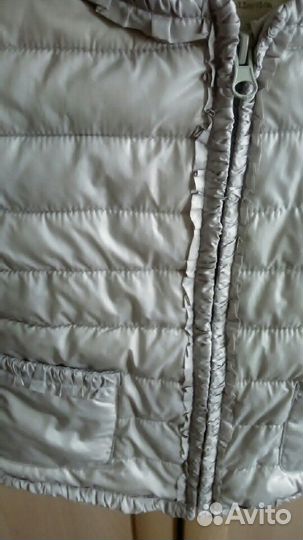 Куртки на девочку