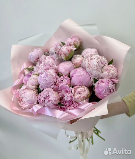 Розовые пионы букет с доставкой