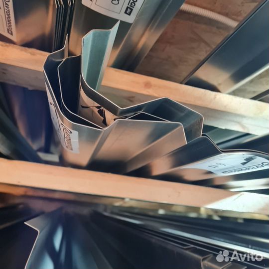 Порог левый Nissan Liberty оцинкованный