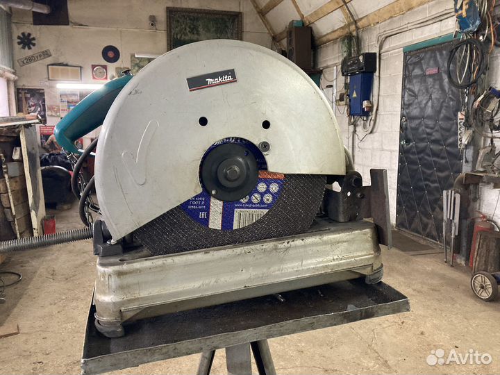 Монтажная пила Makita 2414NB