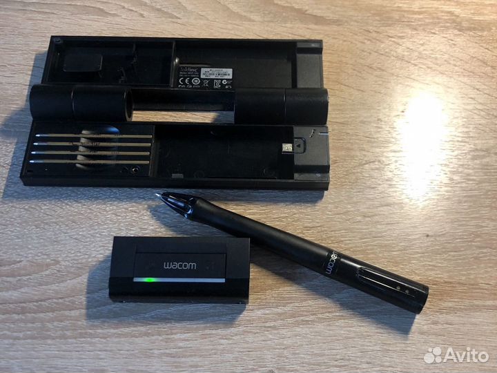 Электронная ручка Wacom