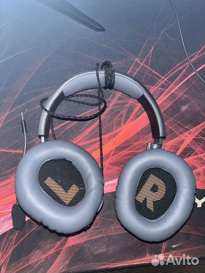 Наушники jbl с микрофоном