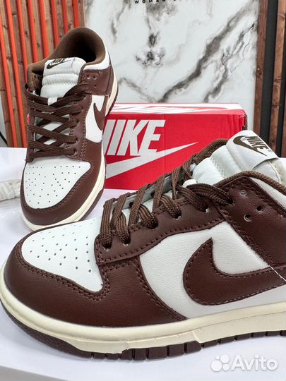 Кроссовки новые nike