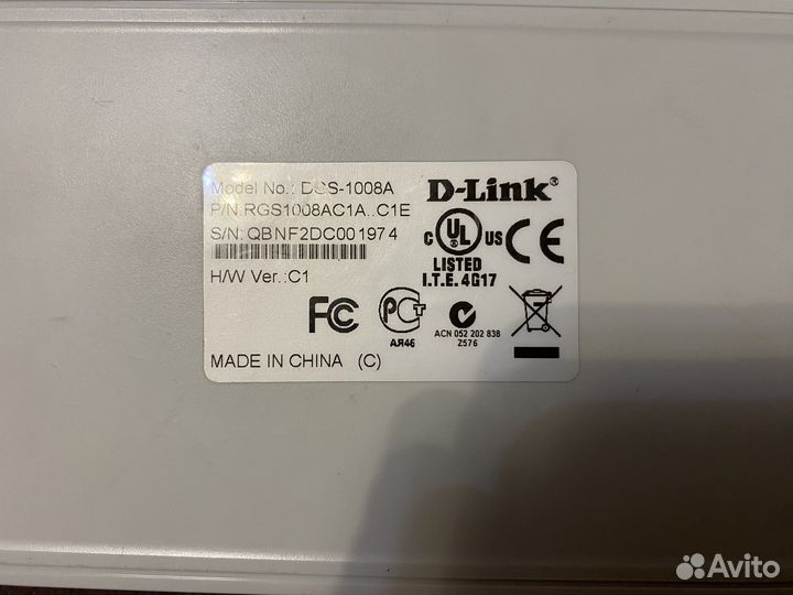Коммуникатор D-link DGS-1008A
