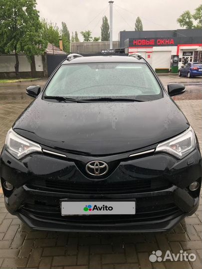 Toyota RAV4 2.2 AT, 2018, 240 000 км