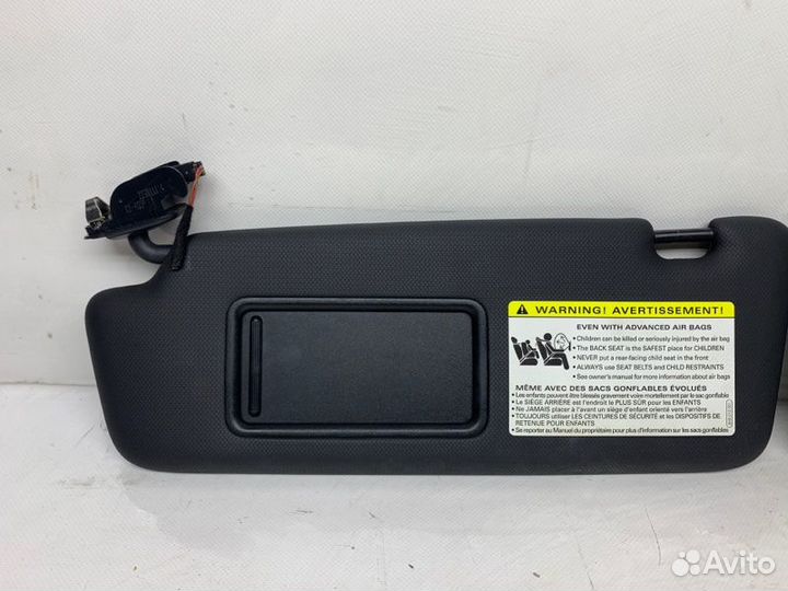 Козырек солнцезащитный Audi A5 3.2 2009