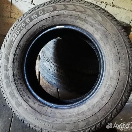 Continental Vanco 2 225/75 R16C