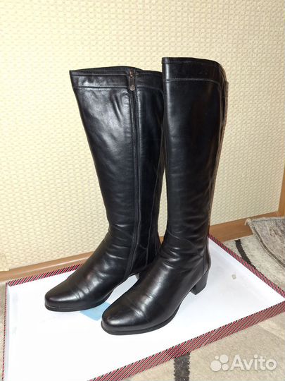 Сапоги женские