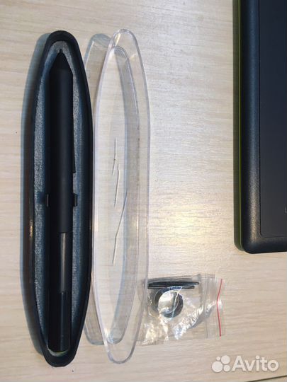 One by wacom CTL-671