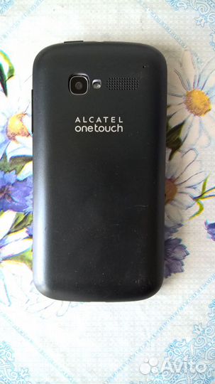 Смартфон Alcatel Pop C5