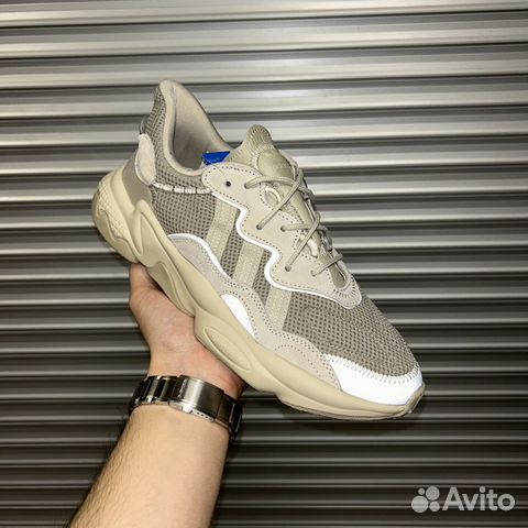 Кроссовки Adidas Ozweego