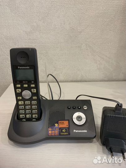 Стационарный телефон panasonic