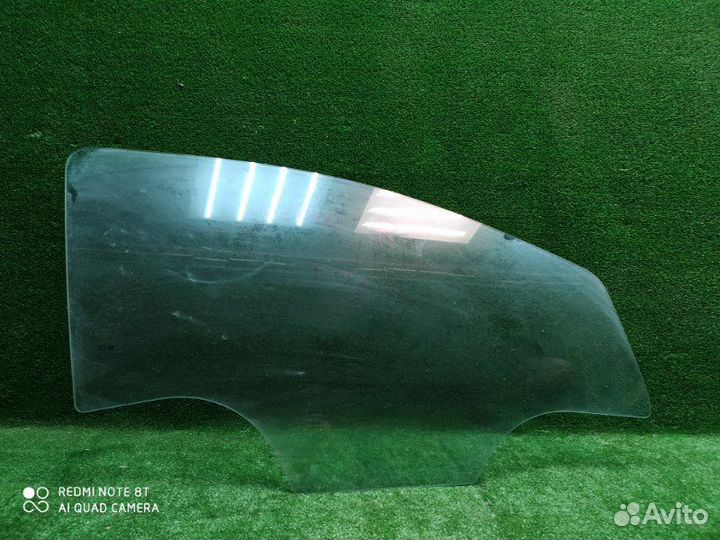 Стекло двери переднее правое Chevrolet Aveo T300