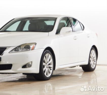 В разборке Lexus IS 250 2009