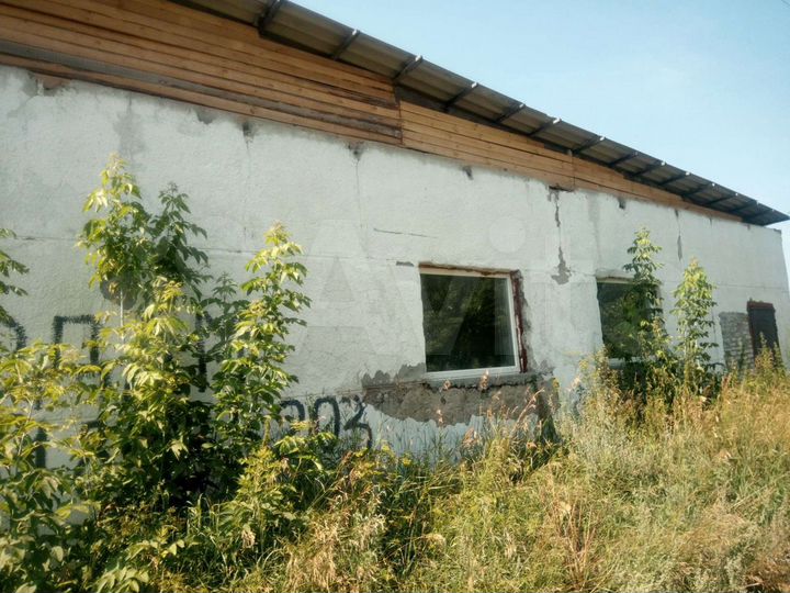 Нежилое здание