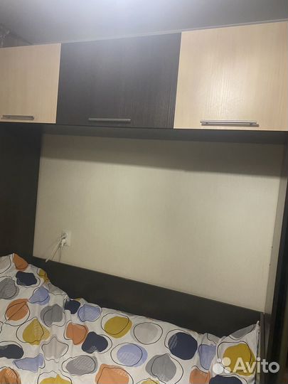 Спальный гарнитур