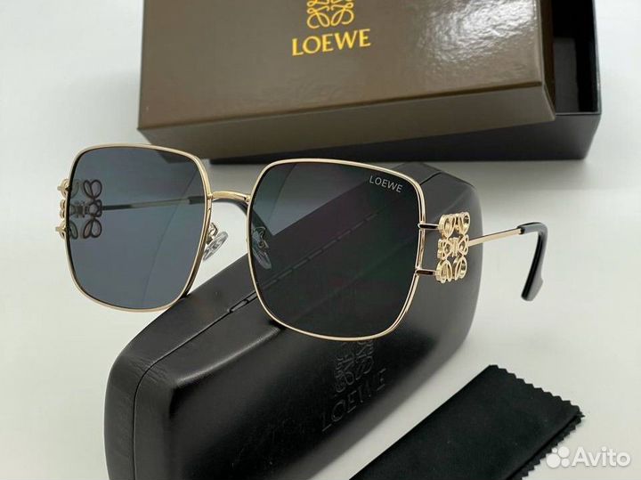 Солнцезащитные очки Loewe