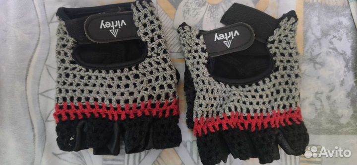 Спортивные перчатки мужские