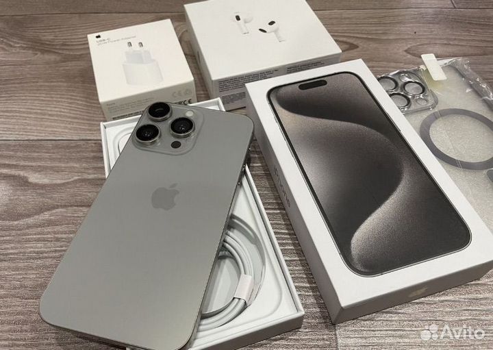 iPhone XR в корпусе 15 pro 128GB