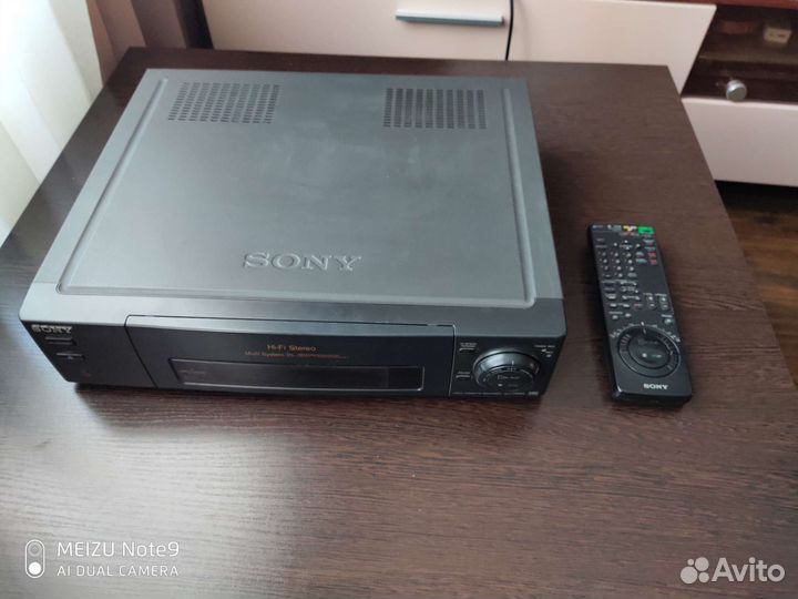 Sony SLV-736EE