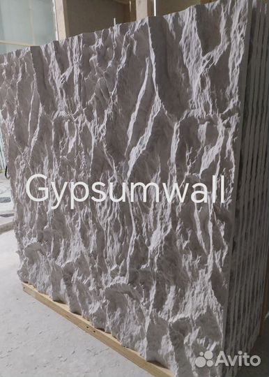 Гипсовая панель скала