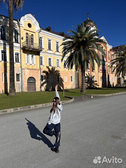 Администратор, психолог-педагог, хостес