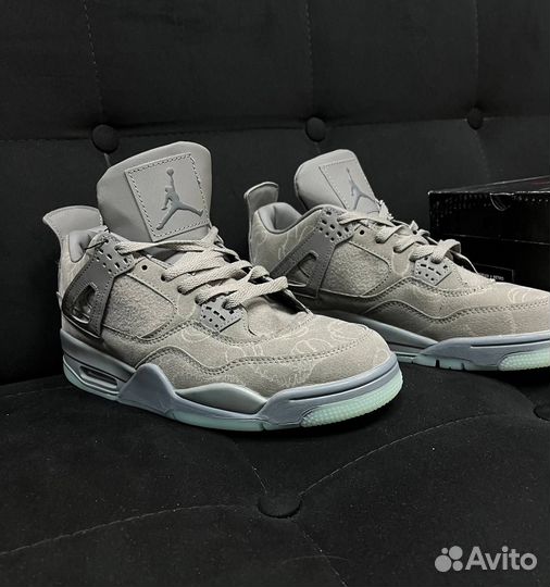 Спортивные Nike Kaws 41-43, новые поступления