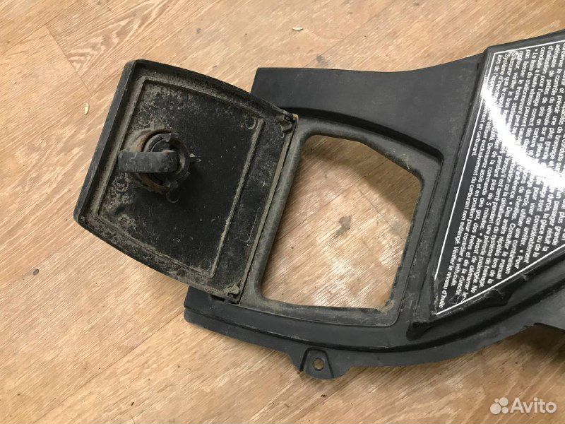 Polaris IQ 600 пластик вокруг бака