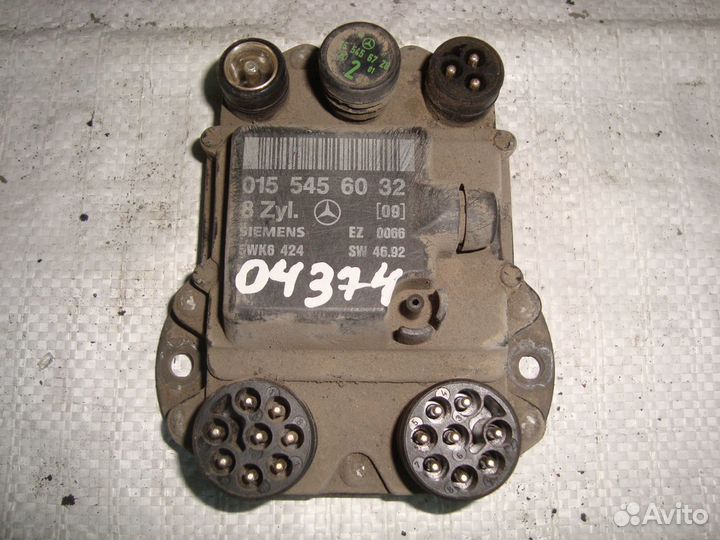 Блок управления зажиганием (коммутатор) W140 M119