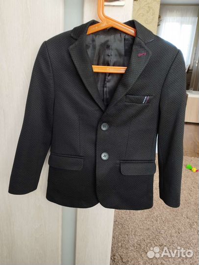 Пиджак на мальчика 122