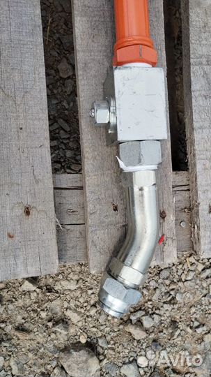 Доп гидролиния на рукоять Hitachi ZX200-3